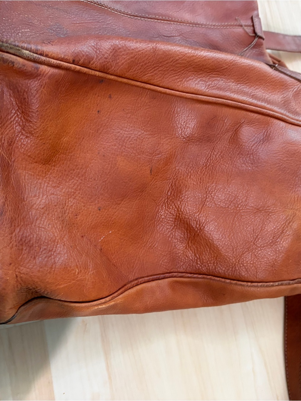Ralph Lauren Leather Tote with Brass Hook - Picture 8 of 16
